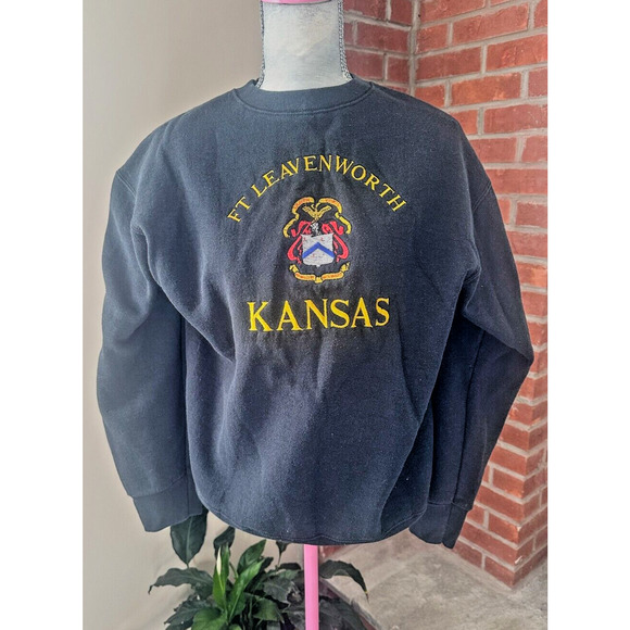 VINTAGE Fort Leavenworth Kansas Black Sweatshirt Mens Large - Picture 1 of 6